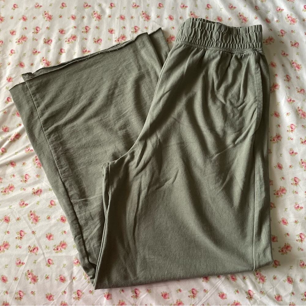 h&m wide leg thin pants